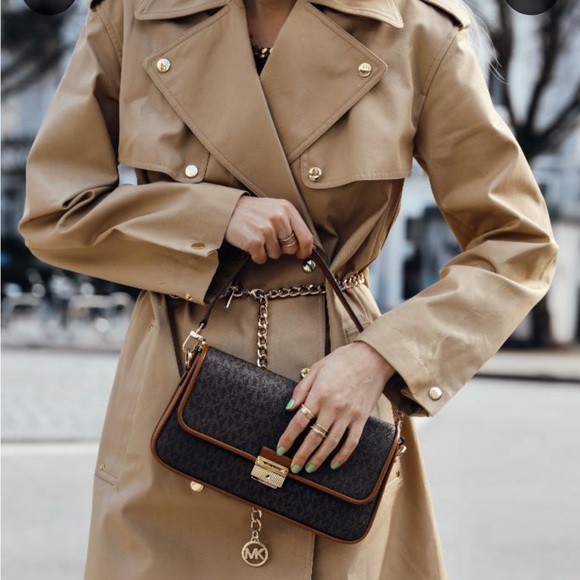 MICHAEL Michael Kors size M trench coat, in EUC. - Picture 10 of 10